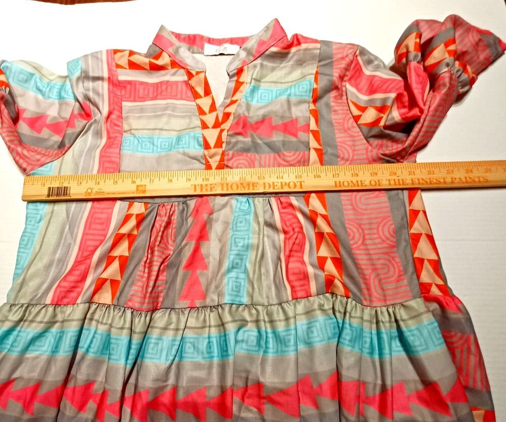 Diva Usa Women's Boho Geometric Print Tiered Mini Dress Size Medium - Picture 4 of 6